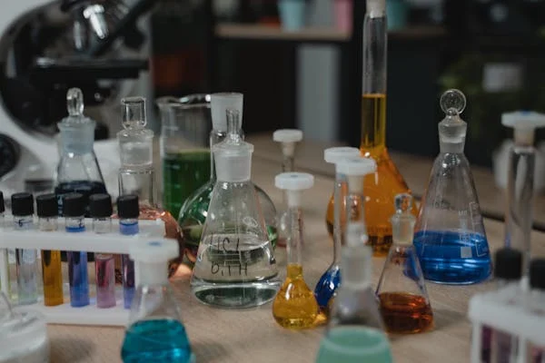Rotary-Evaporator-pexels-photo 5 Rotary-Evaporator-pexels-photo 5